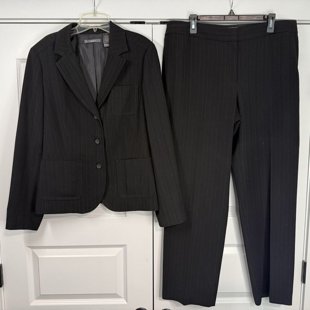 Liz Claiborne Women’s 2-Piece Pinstripe Pant Suit Size 16 Black Blazer